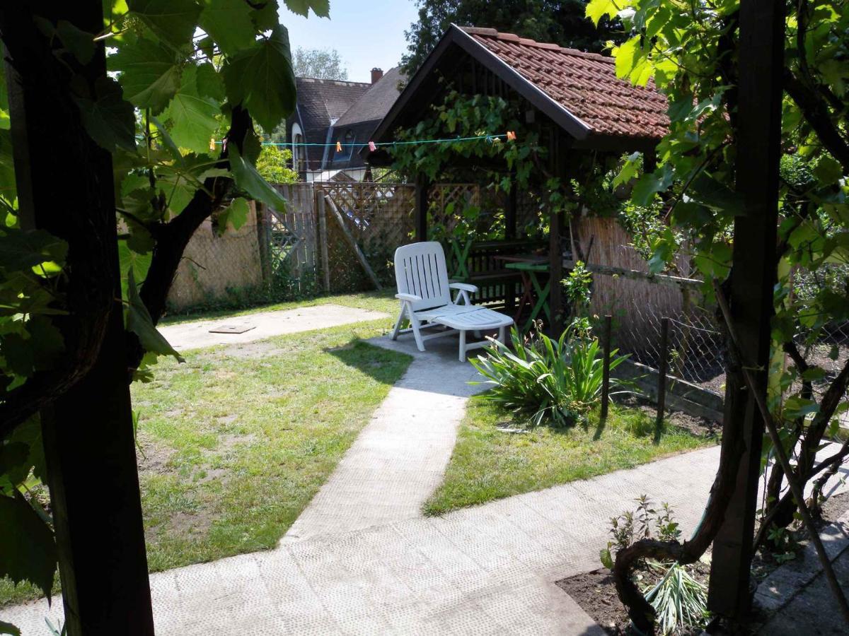 Apartment In Balatonmariafuerdo 19249 Balatonkeresztúr エクステリア 写真